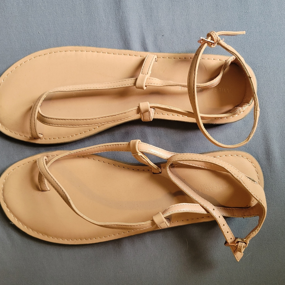 American Eagle Women's Tan Sandals